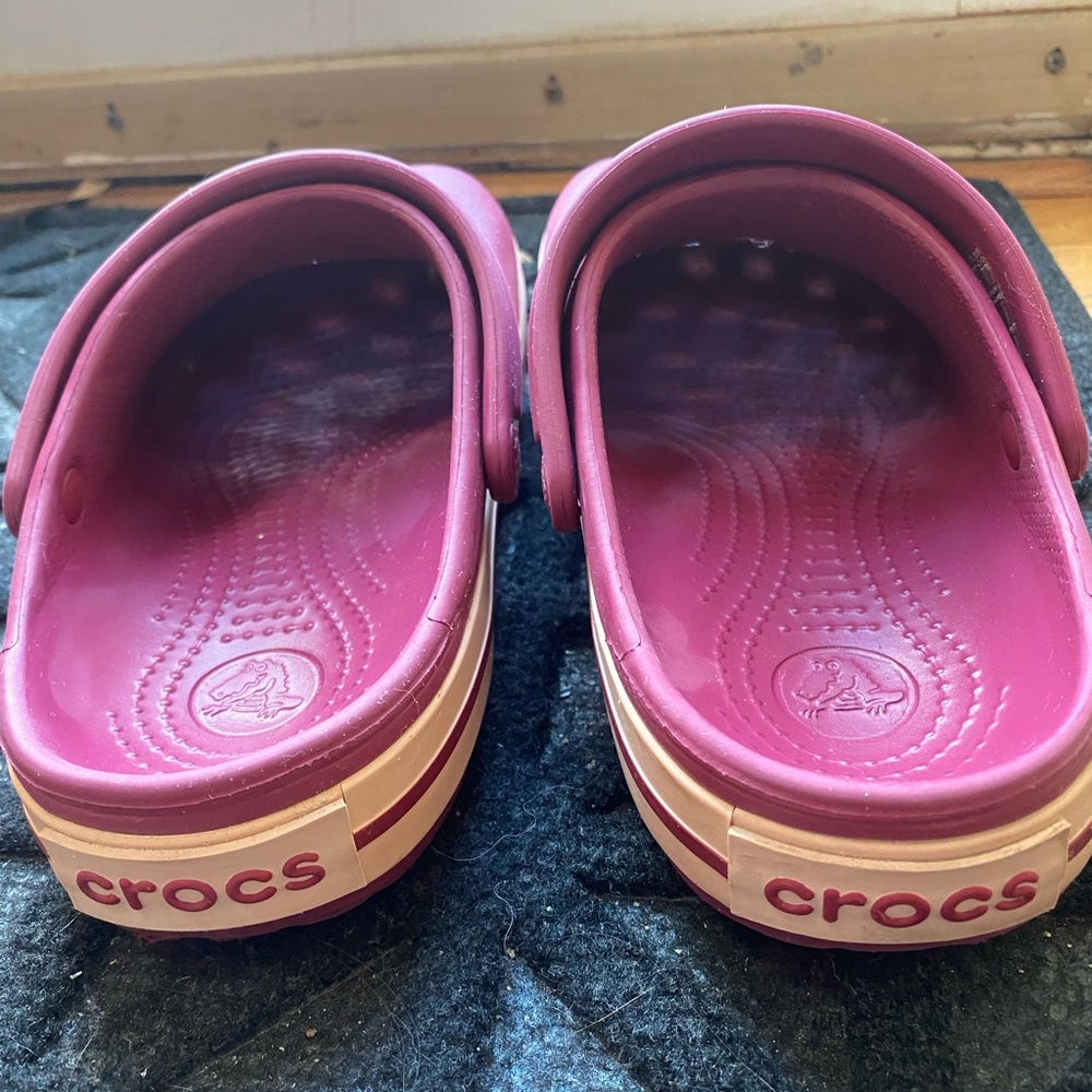 Crocs - Picture 2 of 2